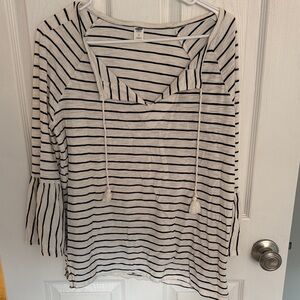 Old Navy Black and White Striped Top